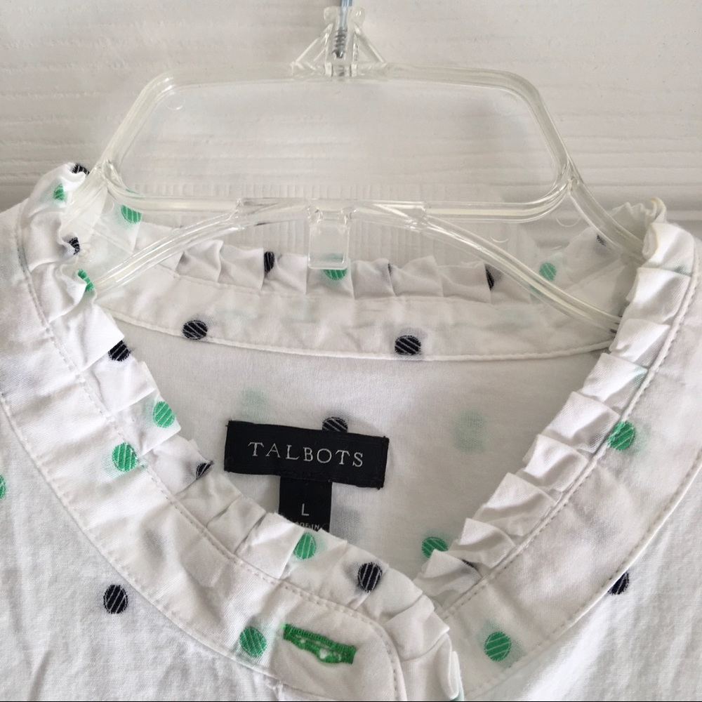 Fresh Talbots Swiss dot pullover style top!!☘️ - Picture 6 of 12
